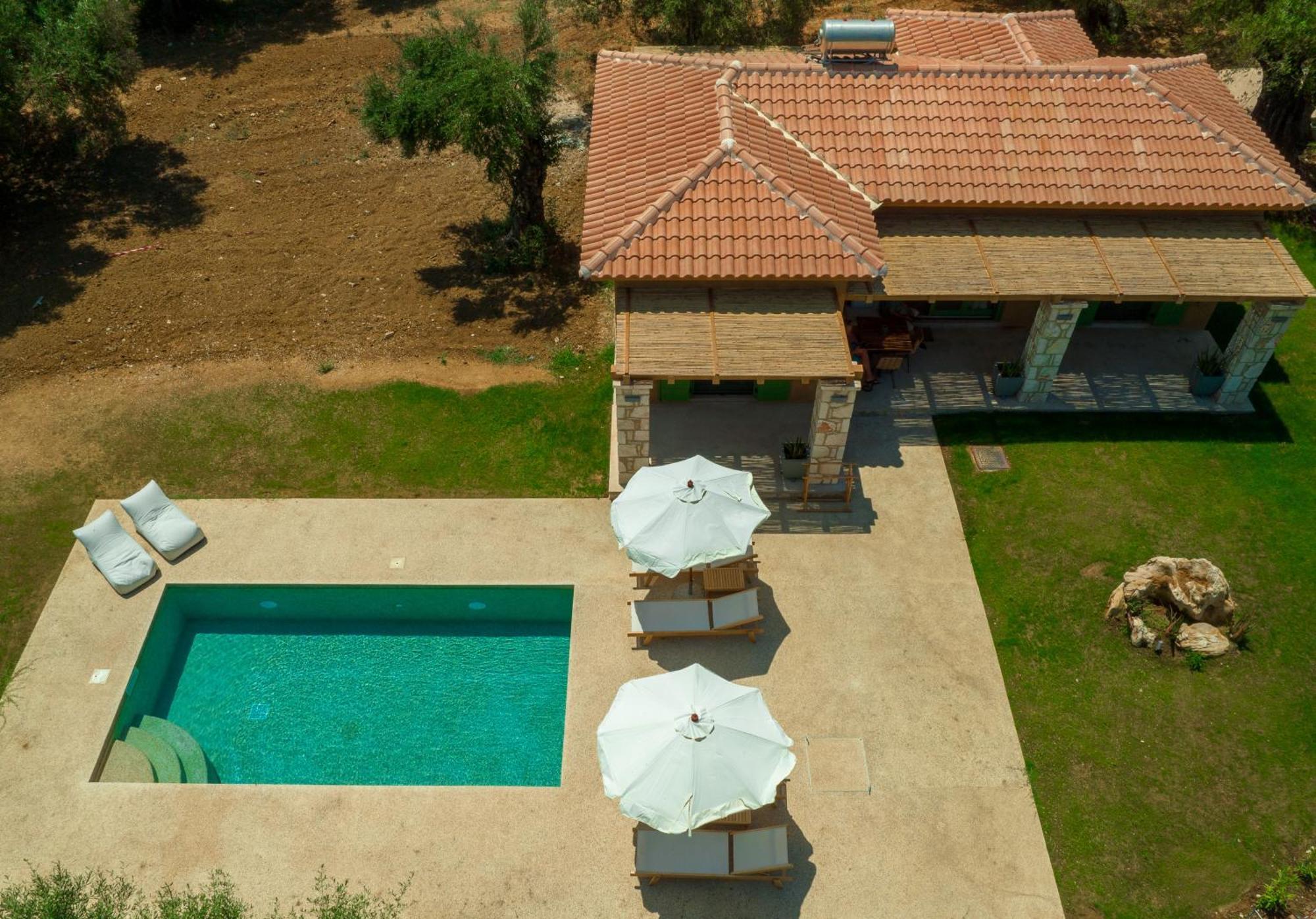 Terra Oleana Cottages Ανω Βασιλικος Εξωτερικό φωτογραφία